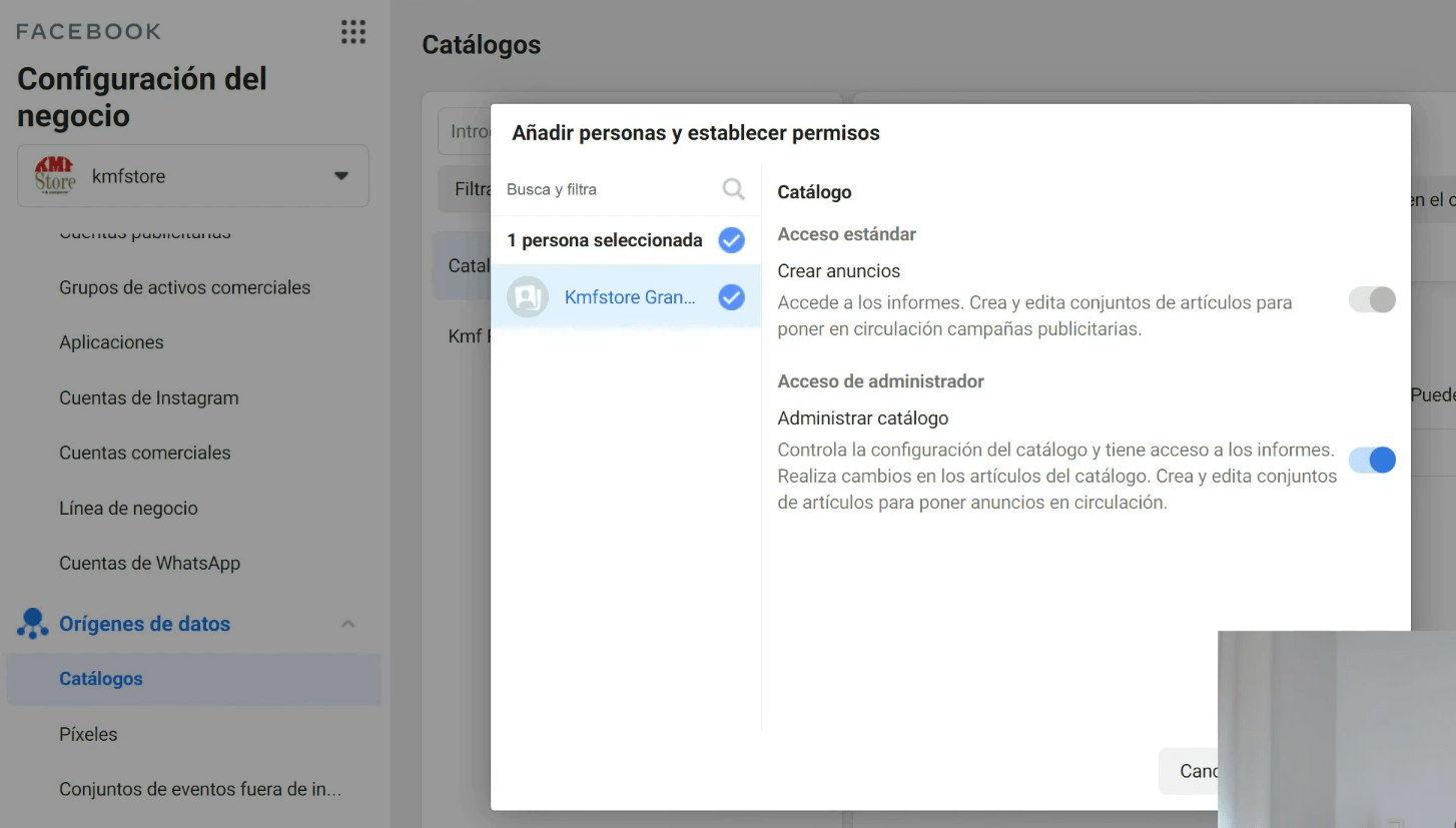 3 Anadir personas - 13 Pasos para Vender en Facebook y Crear Catálogo